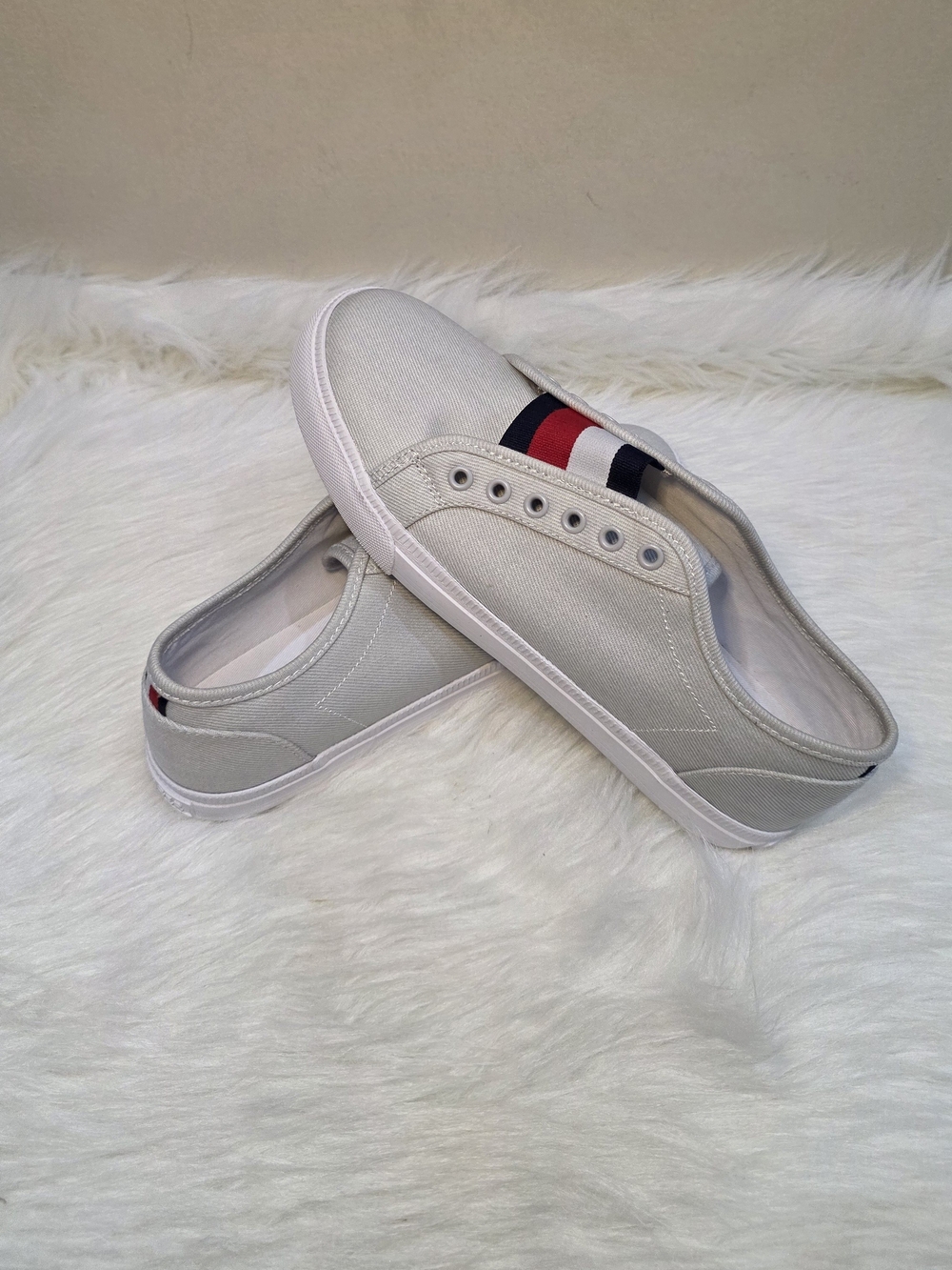 Tommy Hilfiger Slip-On Canvas Flats in Light Gray with Red & Navy Stripe
